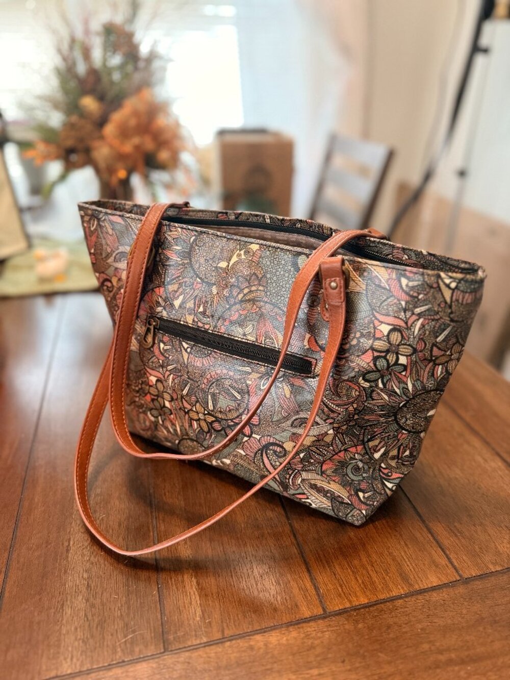 Sakroots Artist Circle Metro Tote in Sienna Spirit Desert